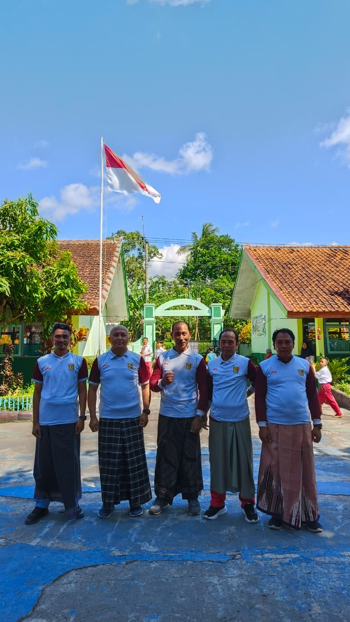 Futsal Sarung Memeriahkan HUT RI ke 80